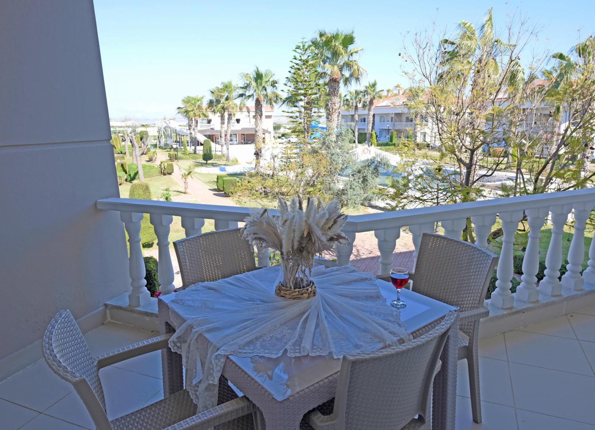 Bluehomes Villas Μπέλεκ Εξωτερικό φωτογραφία